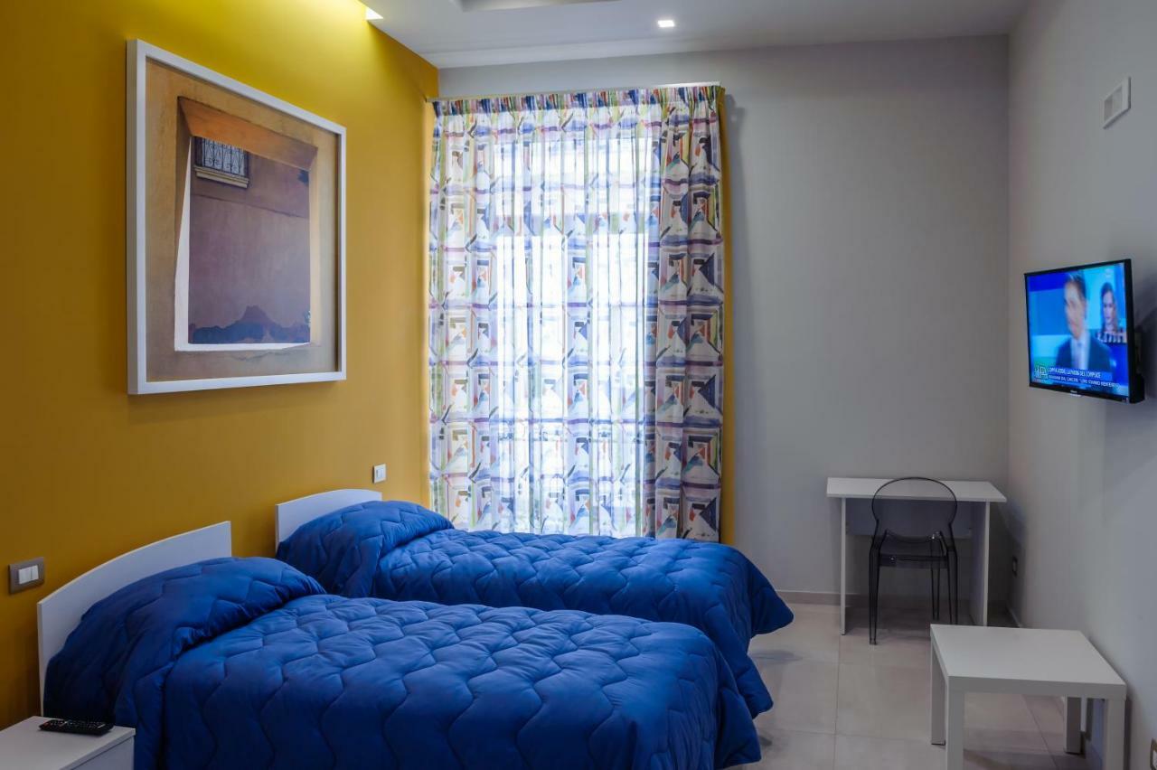 Bed and Breakfast Bocca Di Bacco Cimitile Exterior foto